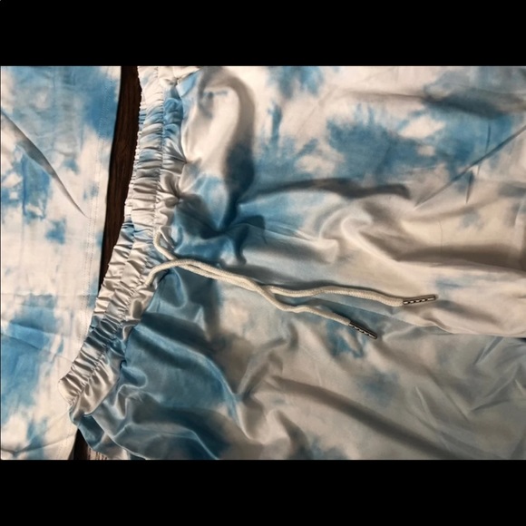 Blue tie dye outfit - Picture 3 of 8